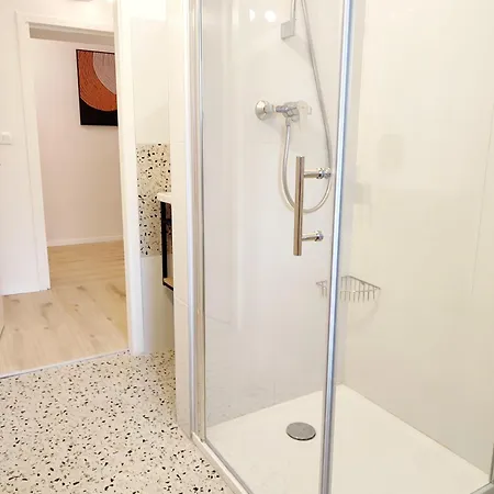 Center - With A Beautiful Terrace Lägenhet *