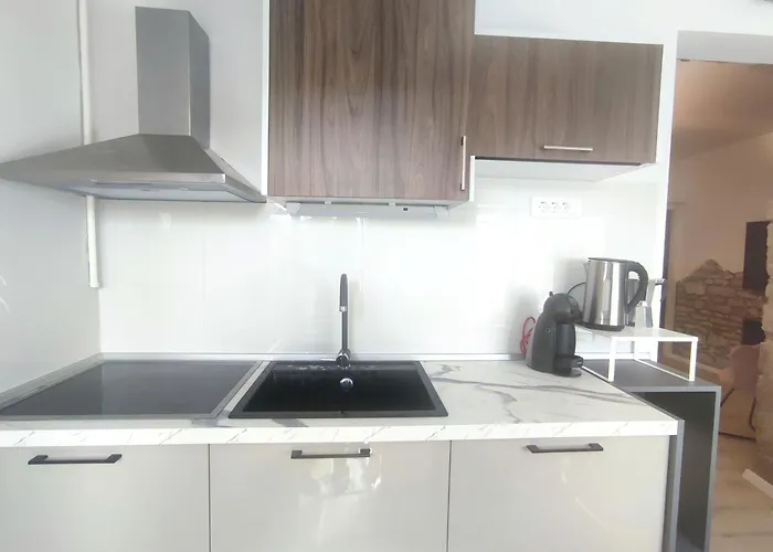 Center - With A Beautiful Terrace